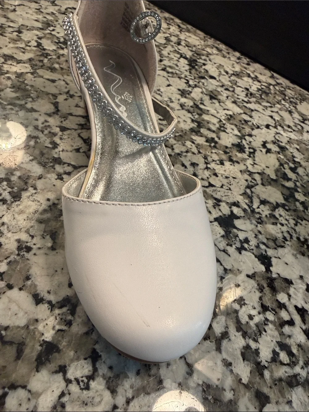 N/A elegant white